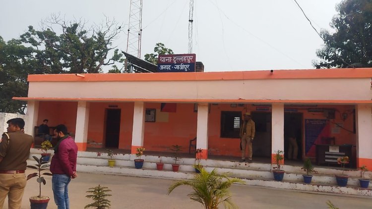 पत्नी से विवाद पर फंदे पर झुल गया युवक
