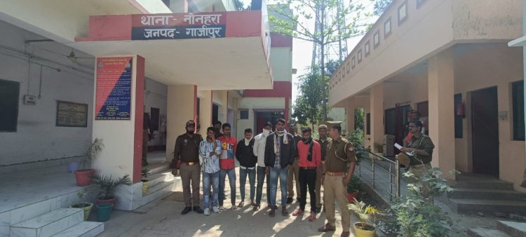 इटर मिडिएट अंग्रेजी के परिक्षा मे छः नकलची गिरफ्तार