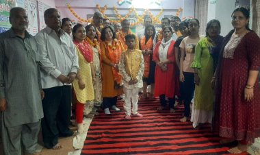 योग सर्वांग सुन्दर बनाने की कला है - प्रवीण आर्य