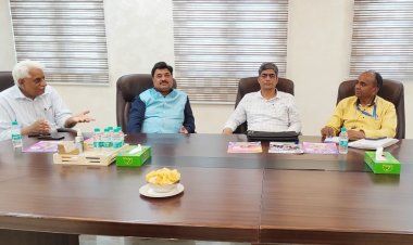 आईआईए नोएडा चैप्टर की  वरिष्ठ सांख्यिकी अधिकारी संग  बैठक 