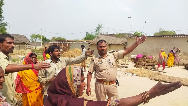 शॉर्ट सर्किट से लगी आग 4 झोपड़िया जलकर हुई राख