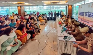 पहल संस्था व डीडीआरडब्ल्यूए ने कराया गौर सिटी में पुलिस विभाग के साथ जनसंवाद 