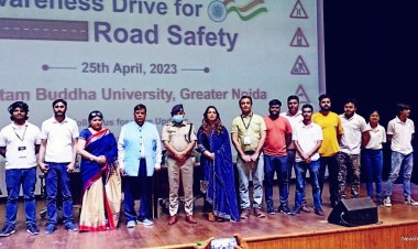 सड़क सुरक्षा जागरूकता के लिए चरण स्पर्श फाउंडेशन ने चलाई डिजिटल ड्राइव