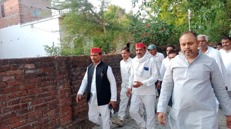 नेवादा दुर्ग विजय राय गांव पहुंचा सपा प्रतिनिधिमंडल, दी चेतावनी