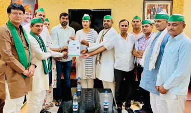 नोएडा प्राधिकरण के खिलाफ लोगों में आक्रोश - डॉ विकास प्रधान