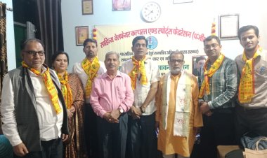 साहित्यकार जेपी रावत के सम्मान में मातृ दिवस पर काव्य संध्या आठ के ठाठ का हुआ आयोजन