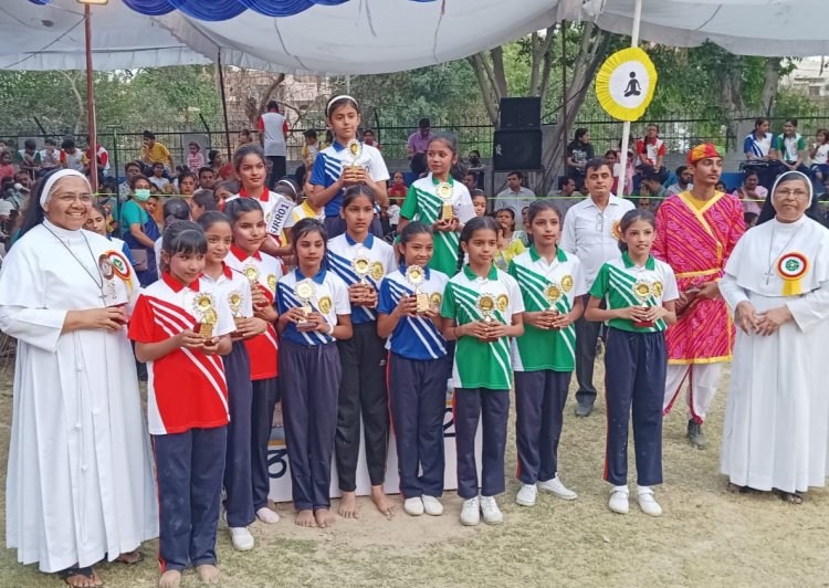 असीसी कान्वेंट स्कूल में धूमधाम से संपन्न हुआ खेल दिवस