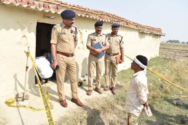 सो रहे अधेड़ कि गला रेतकर हत्या, पुलिस जांच में जुटी