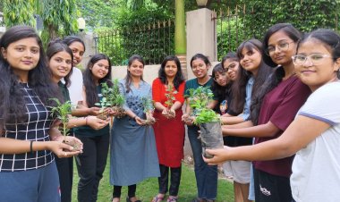 आईएमएस में पर्यावरण दिवस पर तुलसी के पौधे का हुआ वितरण