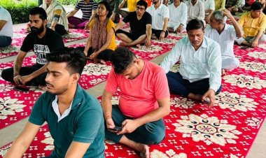 भाजपा खोड़ा मकनपुर मंडल ने मनाया योग दिवस