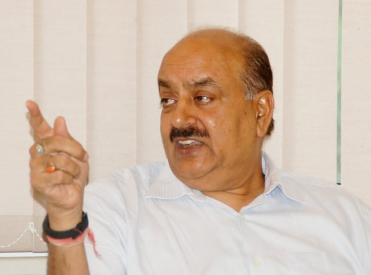 करौली के पहाड़ों  की जलधाराएं आगरा के लिए अत्‍यंत महत्‍वपूर्ण