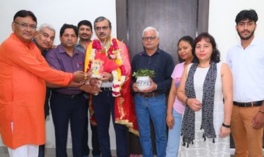 जीवन से प्यार करना और शरीर को सेहतमंद बनाए रखना एक चिकित्सक ही सिखा सकता है - बीके शर्मा 