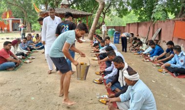 तपोभूमि ब्रम्हचारी कुटी में गुरू पूर्णिमा का पर्व धूमधाम मनाया गया