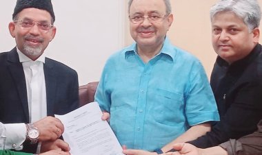 UCC: राष्टवादी मुस्लिमों ने विधि आयोग के चेयरमैन को सौंपा समर्थन का मेमोरंडम, जस्टिस अवस्थी का आश्वासन, कानून संवत होगा निर्णय