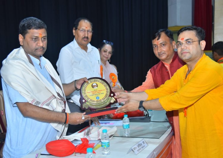 तकनिकी के साथ मूल्य आधारित शिक्षा आज की जरूरत : अनिल