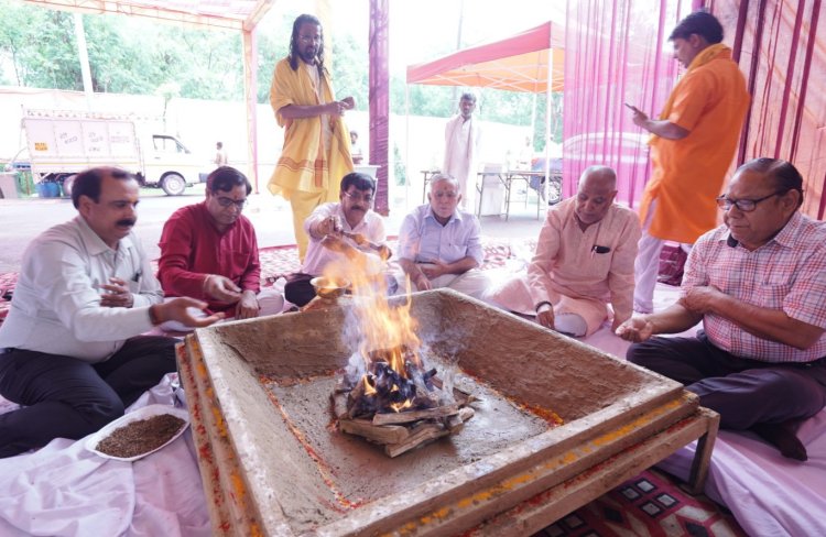 12वाँ भव्य विशाल काँवड़ सेवा शिविर का भारी बारिश के बावजूद शुभ मुहूर्त पर हुआ शुभारंभ