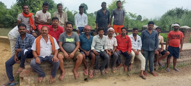 सुखी नहर पर किसानों ने दिया धरना, पानी छोड़े जाने पर हुआ समाप्त 