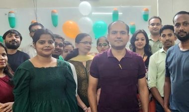 दिनेश वर्मा ने बच्चों के साथ मनाया 77वां स्वतंत्रता दिवस 