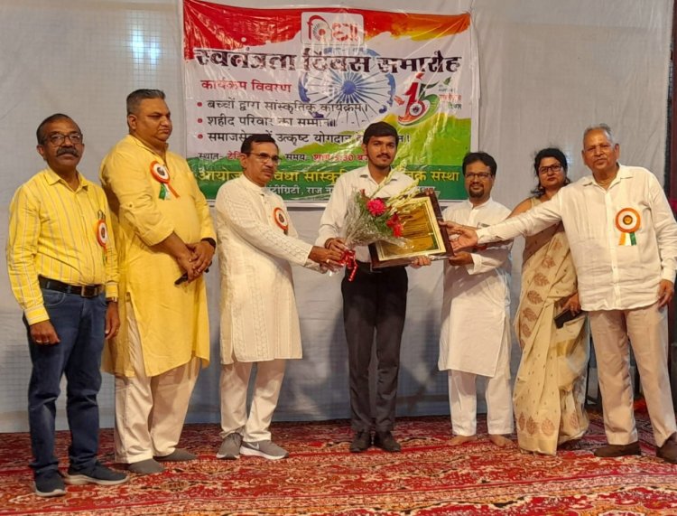 चैलेंजेर्स ग्रुप के नाम देश सेवा सम्मान