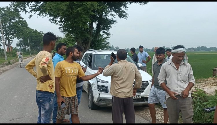 तेज रफ्तार कार ने मोटर साइकिल सवार को मारी टक्कर, युवक घायल 