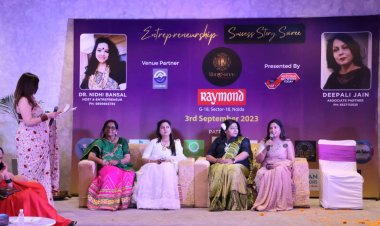 निज संस्कृति से जुड़े रहने के साथ महिला सशक्तिकरण का संदेश दे गया रंग साड़ी महोत्सव