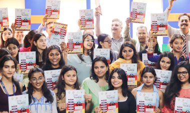 निरंतर सीखने की विधा होती हैं फिल्में: कृपाशंकर