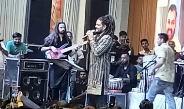 हंसराज रघुवंशी के भजनों पर झूमें दर्शक