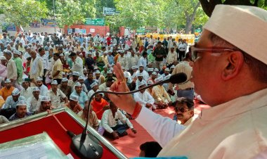 पिछड़े वर्ग की प्रमुख मांगों को लेकर दिल्ली जंतर मंतर पर हुआ धरना प्रदर्शन