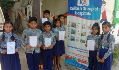 संस्कार केंद्र विद्यालय मे लगाया गया स्वास्थ्य जांच शिविल