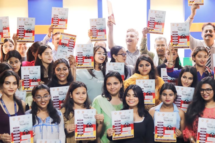 निरंतर सीखने की विधा होती हैं फिल्में: कृपाशंकर