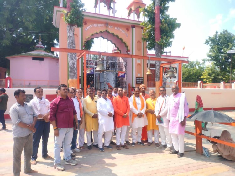 लोकसभा चुनाव की तैयारीयों में जुटे भाजपा कार्यकर्ता