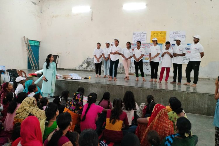 गर्भनिरोधक और परिवार नियोजन के बारे में किया जागरूक