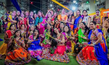 बाल कलाकारों ने रची अनोखी रामलीला, नारी शक्ति ने डांडिया मंच पर मचाया धमाल