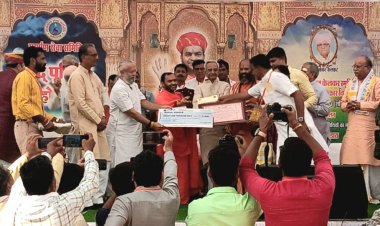 स्व. प्रभाकर रॉव केलकर स्मृति जैविक खेती करने वाले कृषको को मिला पुरुस्कार