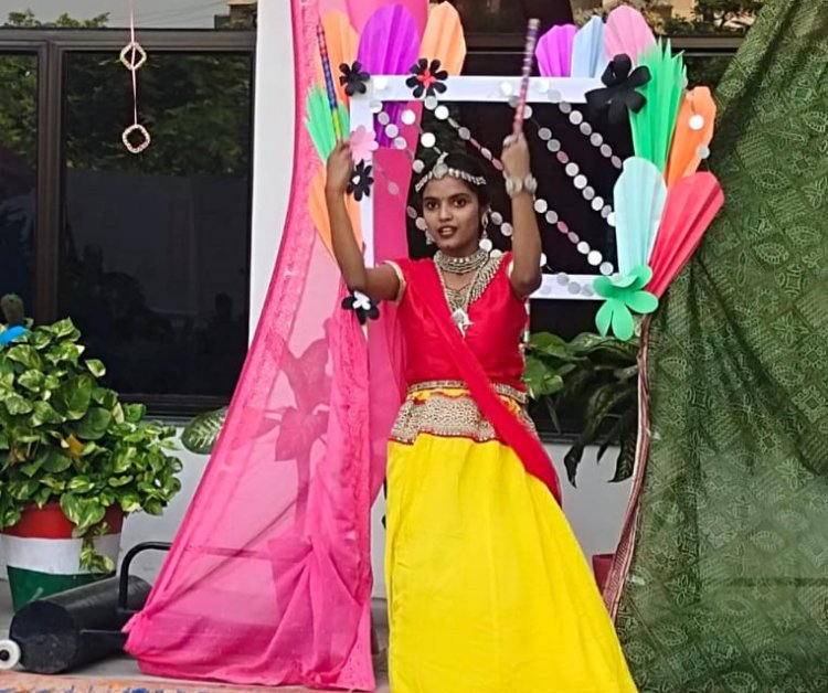 सत्यम फैशन इंस्टीट्यूट  ने नवरात्रि के अवसर पर डांडिया शाम मनाई