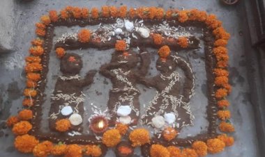 श्रीमद् भागवत कथा में भक्तों ने की गोवर्धन पूजा