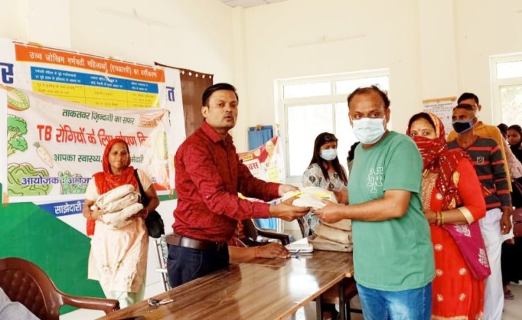 अम्बुजा सीमेंट फाउंडेशन बना निक्षय मित्र, टीबी के 80 मरीज लिये गोद