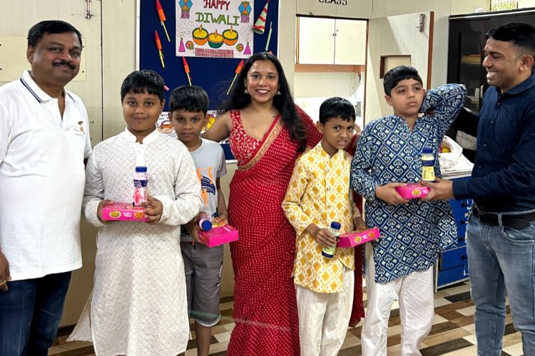 मेंटली चैलेंज्ड चिल्ड्रेन के साथ मीठीबाई क्षितिज और रोटरी क्लब ने मनाया दीपावली उत्सव