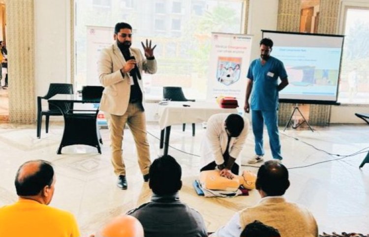 बेसिक लाइफ सपोर्ट मेडिकल ट्रेनिंग दी गई