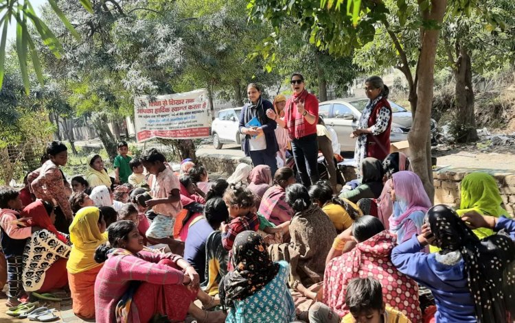 स्त्री प्रताड़ना का विषय नहीं अपितु प्रेम की मूरत हैं - रजनी जोशी