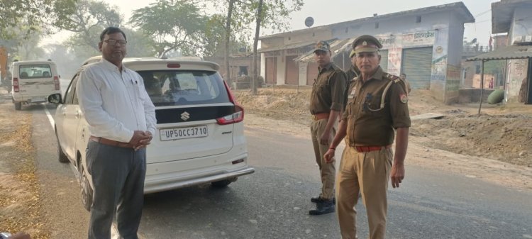 उड़नदस्ता मजिस्ट्रेट ने चार पहिया वाहनों का किया सघन चेकिंग