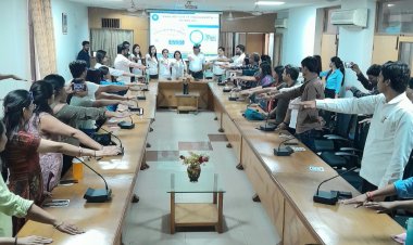 वोट डालकर आएंगे अपना फर्ज़ निभाएंगे मतदाता जागरूकता अभियान