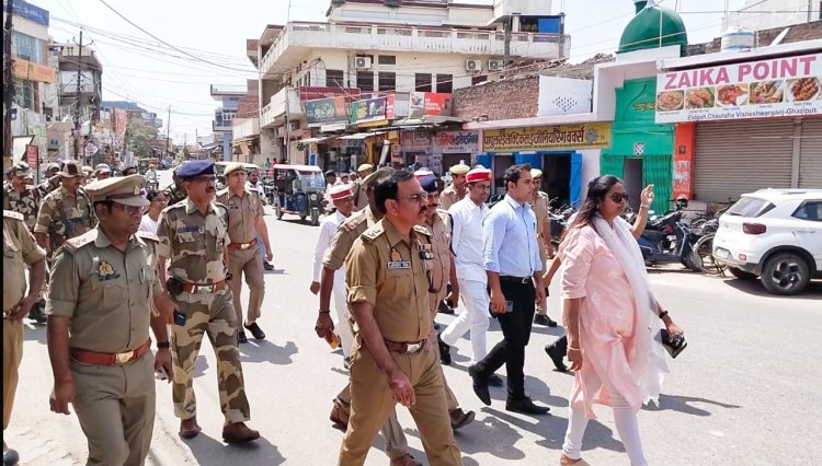 डीएम-एसपी ने किया मस्जिदों का भ्रमण