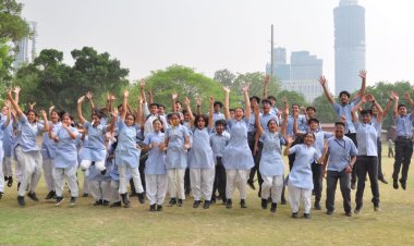 एमिटी इंटरनेशनल स्कूल्स के 1994 छात्रों ने 10वंी सीबीएसई बोर्ड में किया बेहतरीन प्रदर्शन