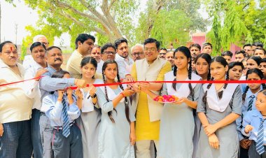 गोपाल कृष्ण अग्रवाल ने सी. एस. आर. रिसर्च फाउंडेशन द्वारा स्थापित ओपन जिम का लोकार्पण किया