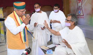 आचार्य श्री महाश्रमण जी अक्षय उर्जा के स्रोत - अर्जुनराम मेघवाल