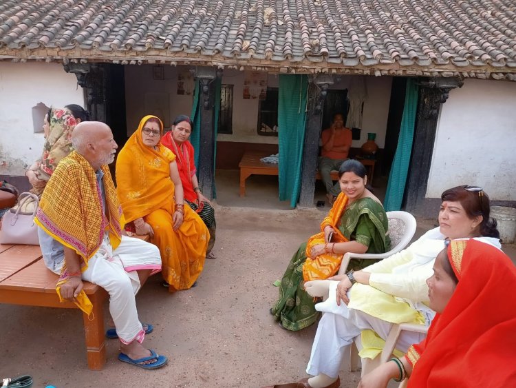 जब कामख्या धाम पहुंचीं अनुराधा राय और बंदना राय