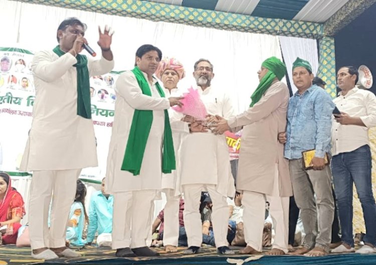 भाकियू मंच ने किया उ0प्र0 कार्यालय का उद्घाटन व सम्मान समारोह