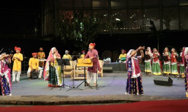 महुआ महोत्सव' जनजातीय संस्कृति, कला और व्यंजनों से परिचित कराने का प्रयास- मंत्री श्री शाह