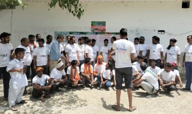 कूड़े का ढेर बन चुकी गोमती नदी तट को दे दिया सुंदर रूप 